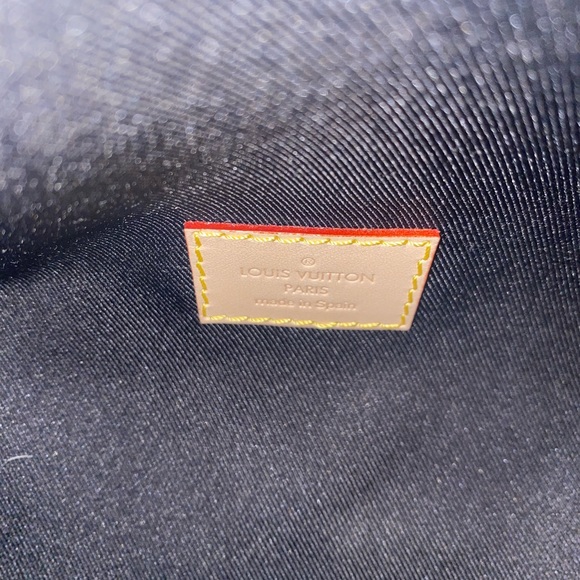 $4️⃣6️⃣7️⃣5️⃣ Bumbag - Picture 7 of 7